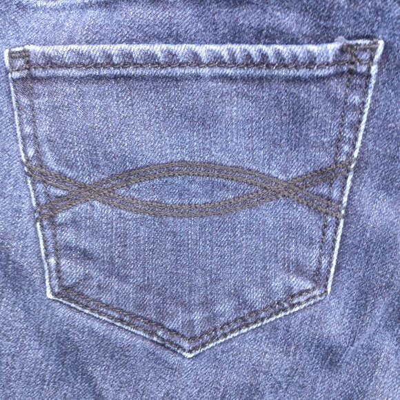 Abercrombie & Fitch Dark Wash Flare Jeans Women’s 4R W27 L33 - Picture 8 of 10